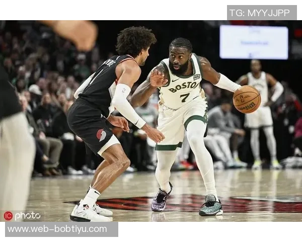 杰伦布朗谈腿筋伤势恢复良好警惕再次受伤风险