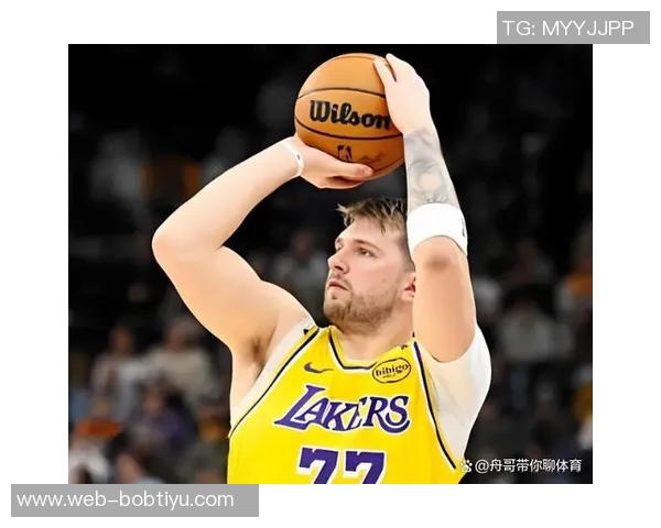 拉拉维亚谈得分表现称与东契奇搭档让比赛变得轻松愉快 拉拉维亚谈得分表现称与东契奇搭档让比赛变得轻松愉快