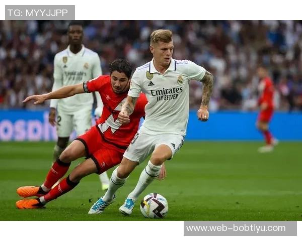 尤文图斯本轮欧冠或弃无锋阵戴维担任单箭头布雷默复出在即 尤文图斯本轮欧冠或弃无锋阵戴维担任单箭头布雷默复出在即