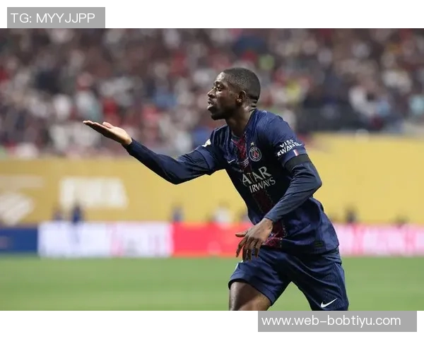 登贝莱逆袭姆巴佩夺环足奖最佳球员拉菲尼亚紧随其后位列第三