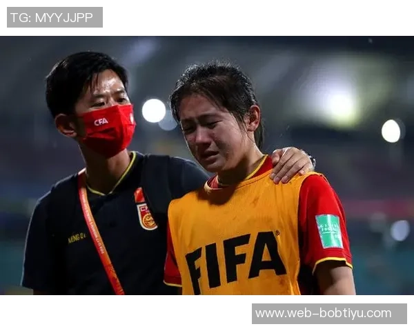 中国女足U17遭遇VAR挑战失败禁区手球判罚引发争议主裁最终驳回