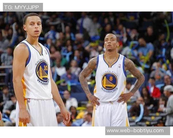 步行者关注国王埃利斯同时沃克也引起其他球队兴趣