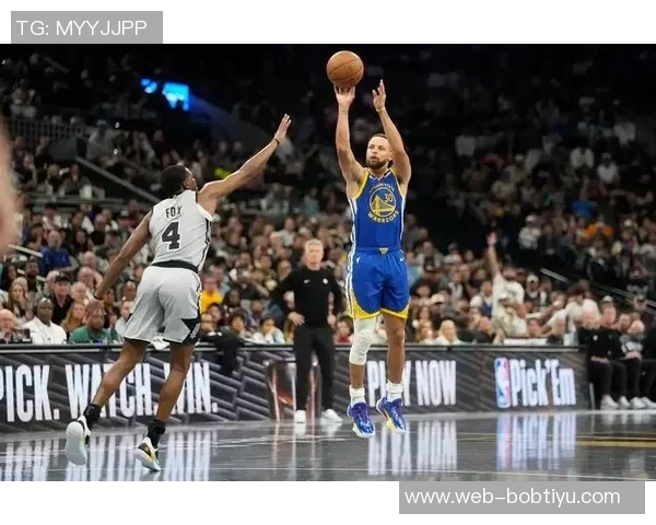 库里创历史成最年长控卫连续两场得分超35分展现巅峰状态