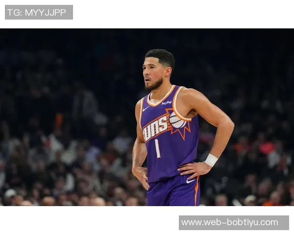 太阳主场迎战活塞布克缺阵杰伦格林出战存疑引关注 太阳主场迎战活塞布克缺阵杰伦格林出战存疑引关注